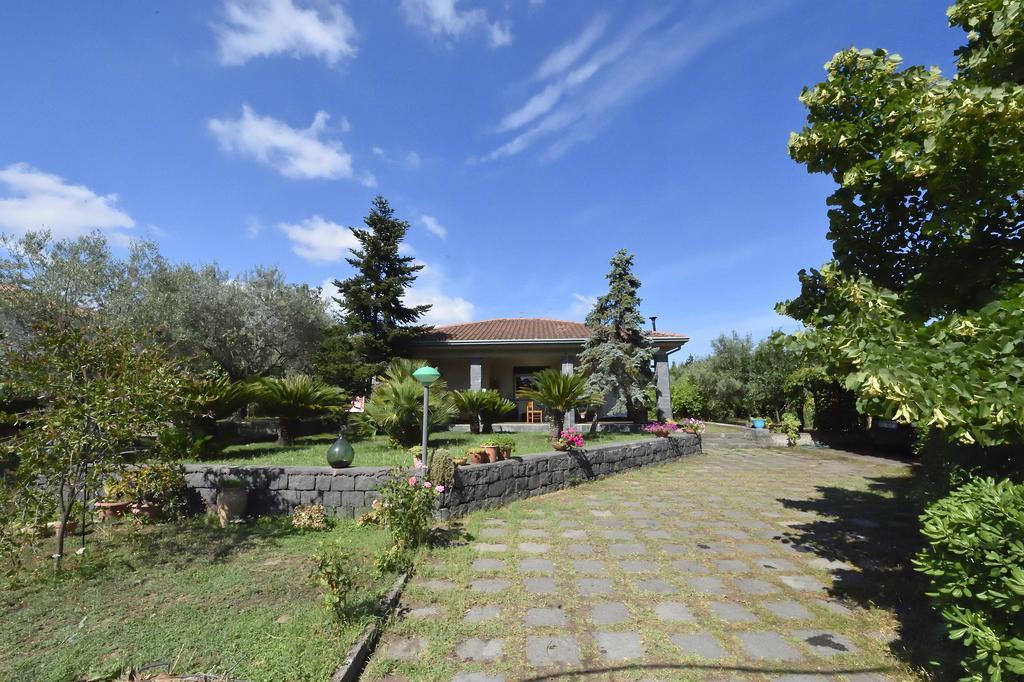 Etna Travellers B&B 마스칼루시아 외부 사진